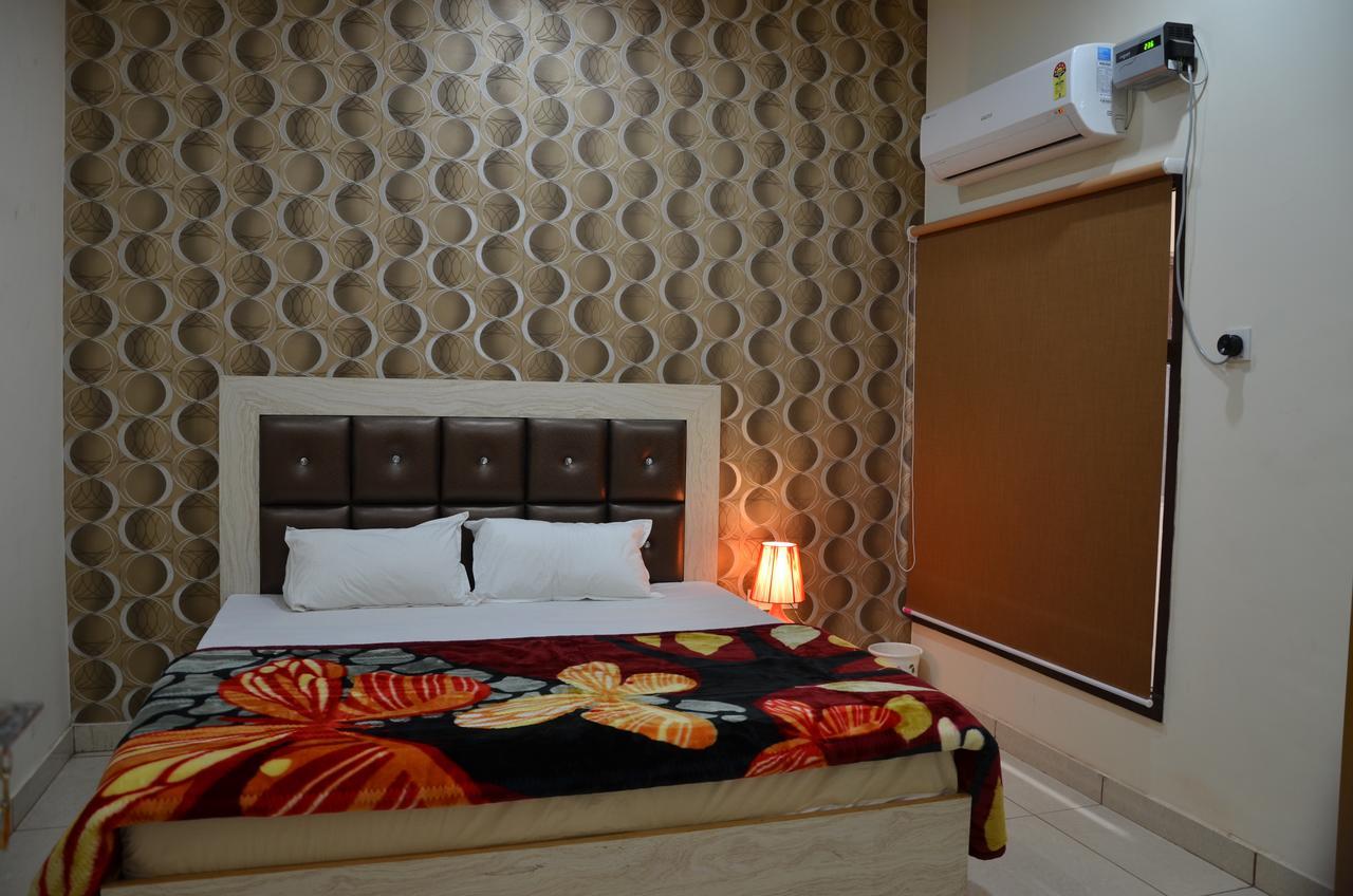 Heaven Blu Hotel & Resort Amritsar Esterno foto